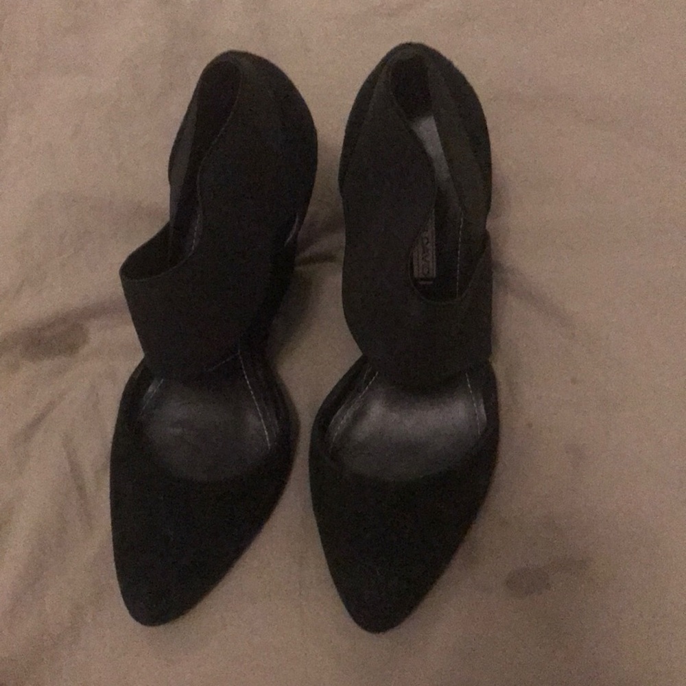 Charles David black wedges